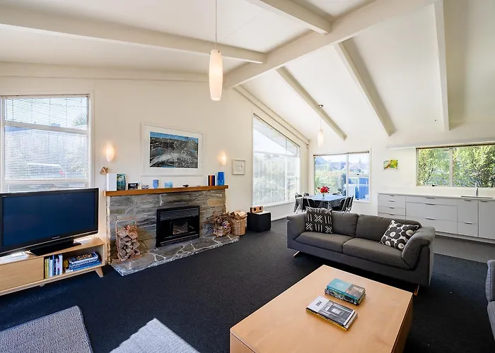 Lismore Park Retreat * Wanaka