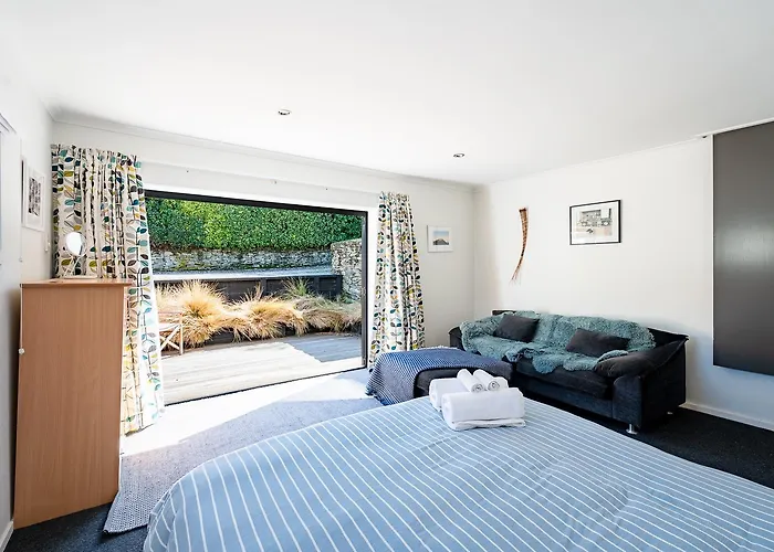 Lismore Park Retreat *